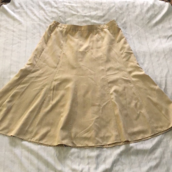 Tan Skirt by Tradition SZ18W Fully Lined - Picture 1 of 9